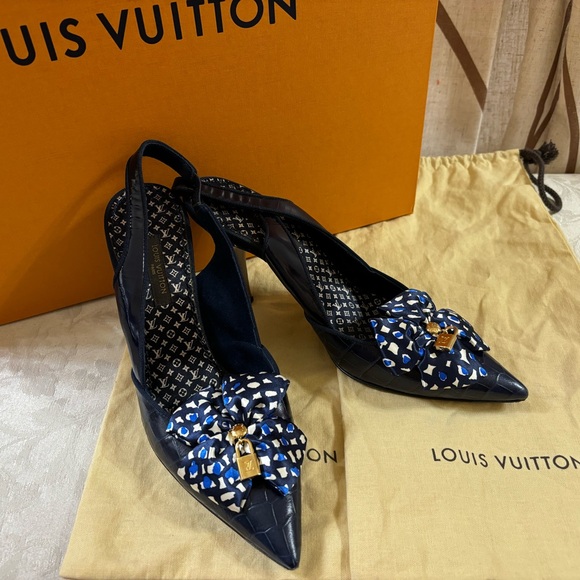 🆕Louis Vuitton padlock alligator leather slingback  shoes - Picture 1 of 7